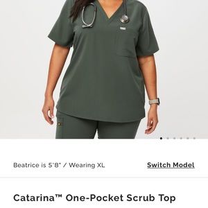 Figs: Catarina One-Pocket Scrub Top